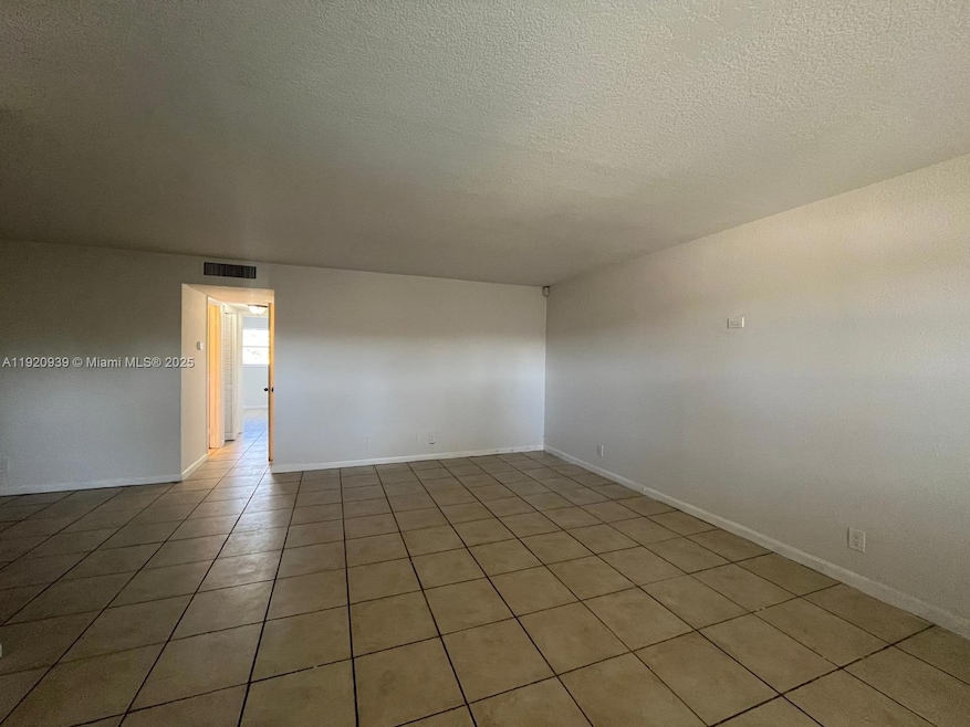 4160 NW 21st St unit F211, Lauderhill, FL 33313 - photo 1