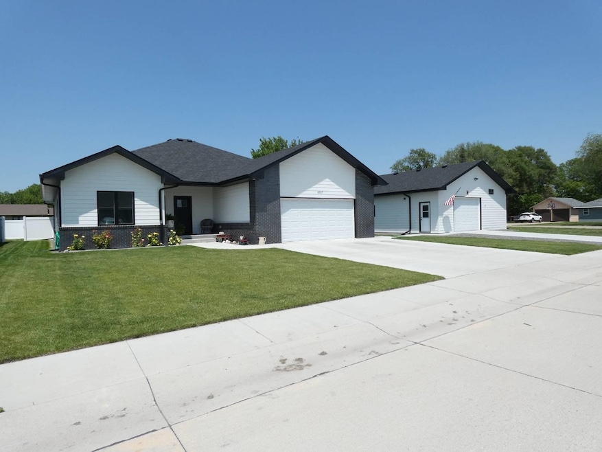 Sold $425,000