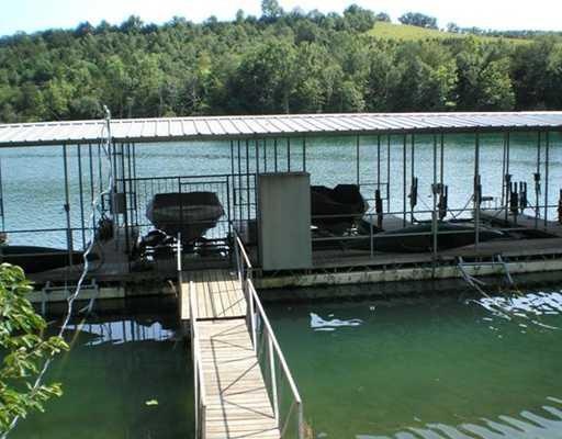 Waterfront/Dock/Pier.