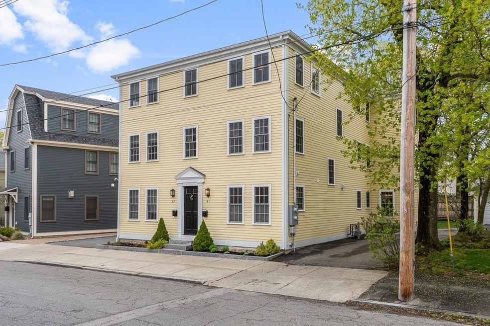 61 Bromfield St unit 61, Newburyport, MA 01950 - photo 1