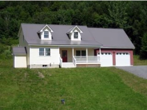 4 Rose Rd, Fairfax, VT 05454 - photo 1