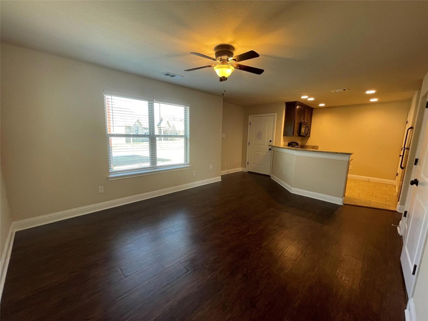 131 Sunburst Ct, Weatherford, TX 76087 - photo 1