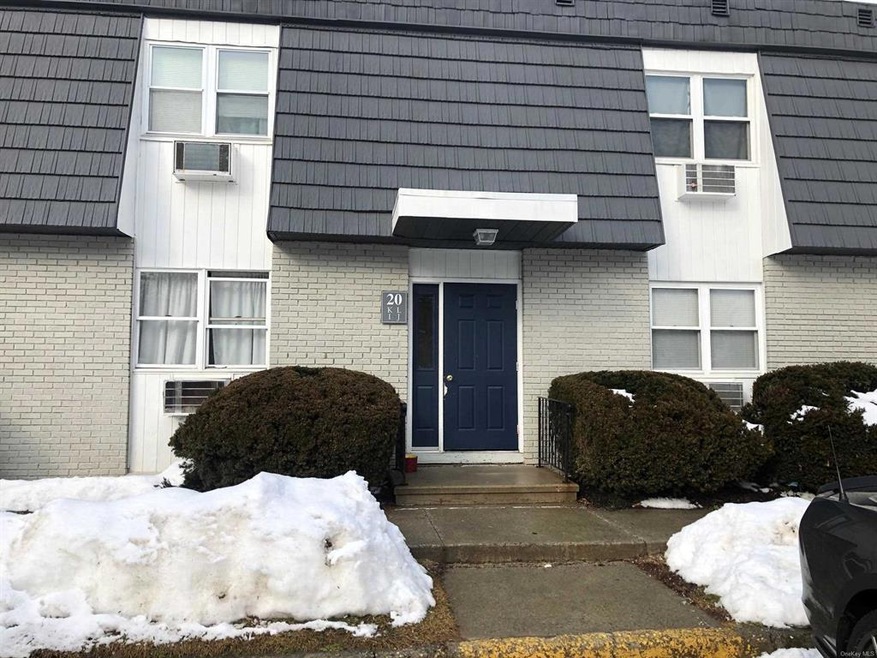 20 White Gate Rd unit K, Wappingers Falls, NY 12590 - photo 1