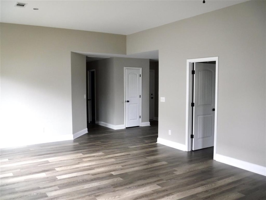 117 Jaybee Dr, Warner Robins, GA 31088 - photo 1