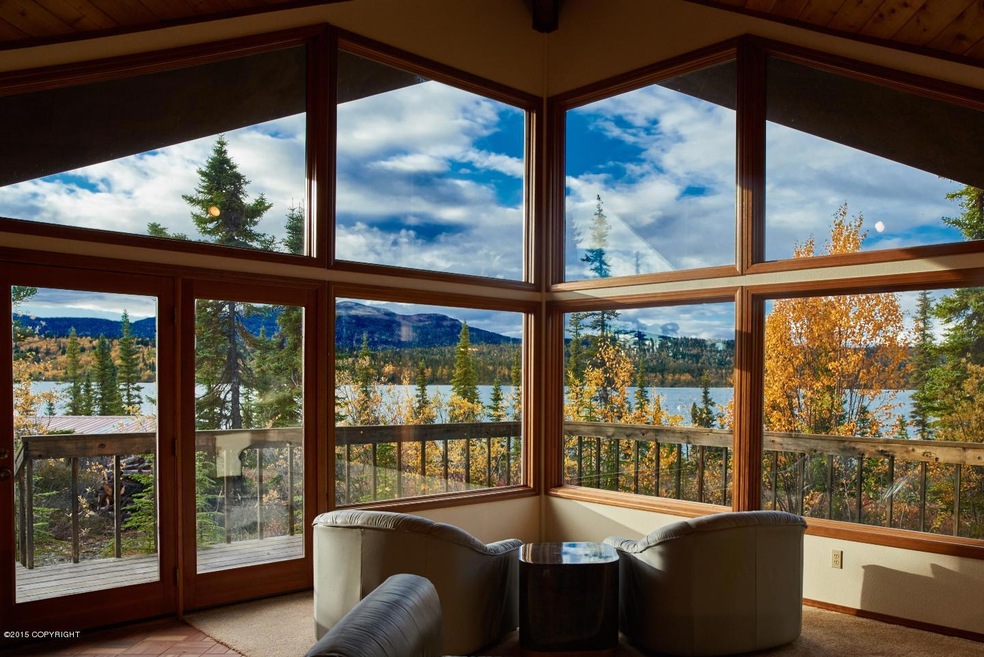 LakeHouse2