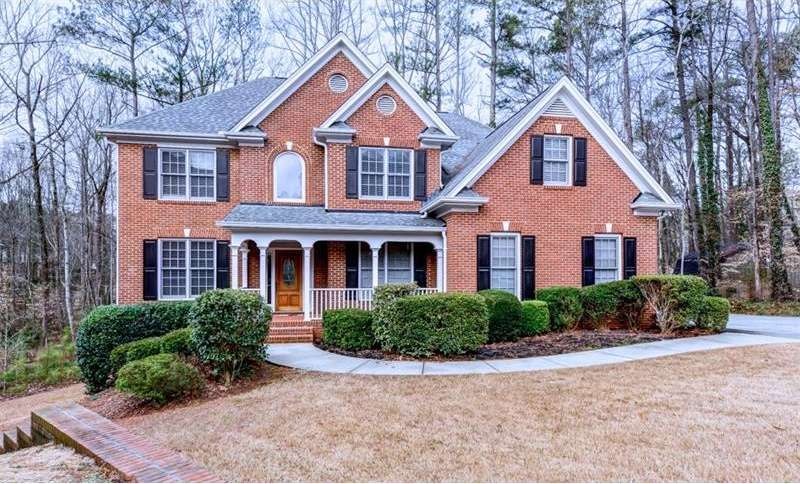 Stately spacious brick home on cul de sac offers t