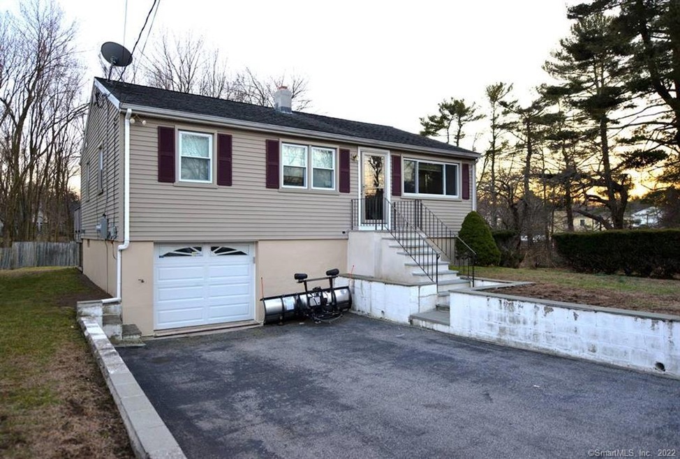 149 Scribner Ave, Norwalk, CT 06854 - photo 1