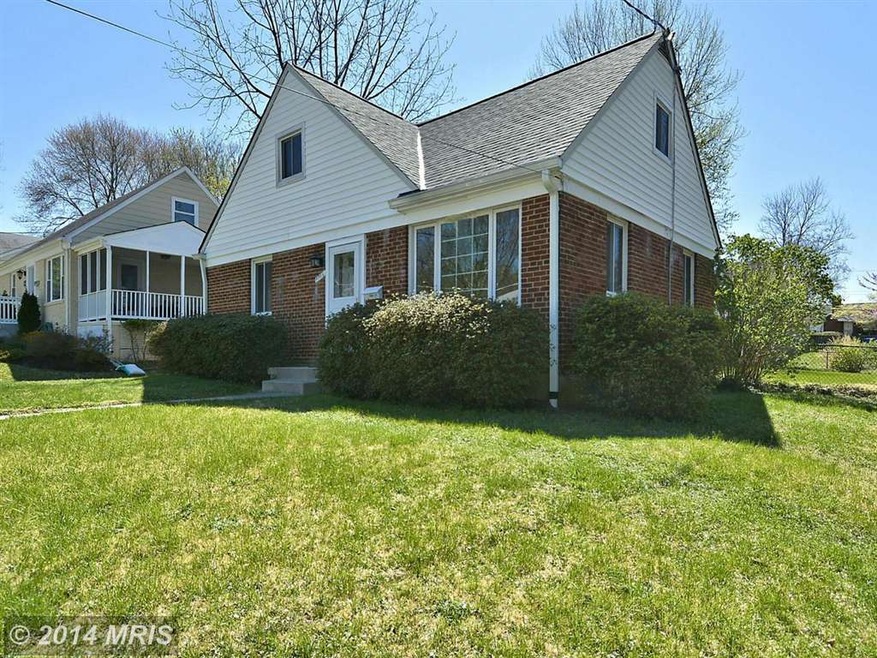 4906 Cushing Dr, Kensington, MD 20895 - photo 1