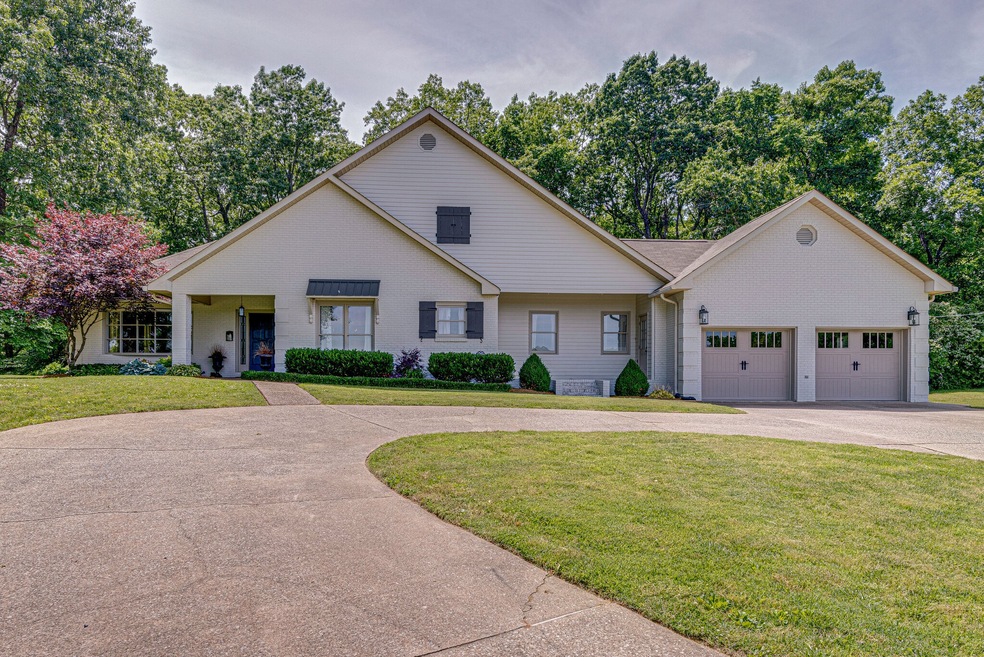 104 Meadow Green Way, Dickson, TN 37055 - photo 1