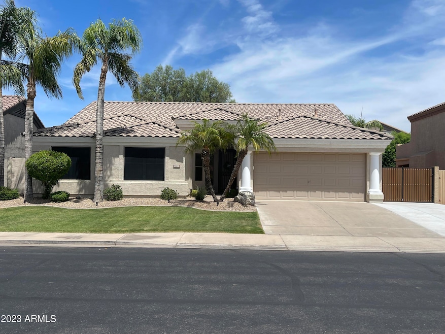 2211 S Keene, Mesa, AZ 85209 - photo 1