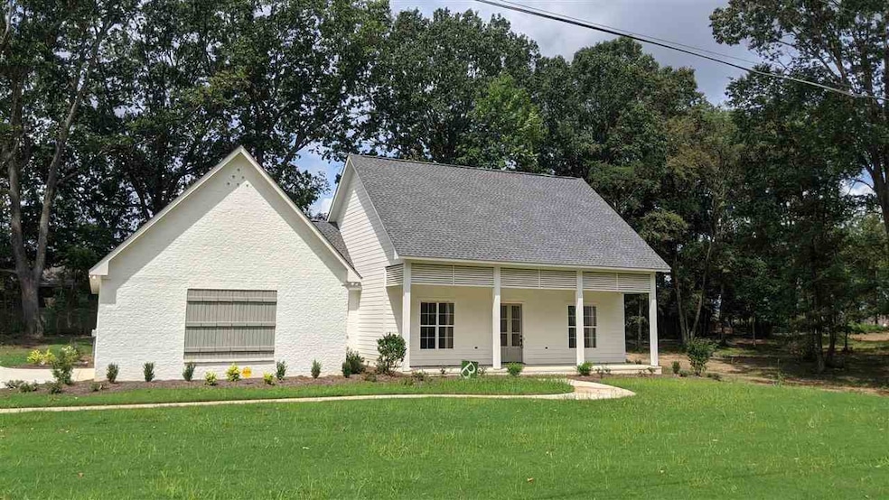 109 Lake Ridge Dr, Madison, MS 39110 - photo 1