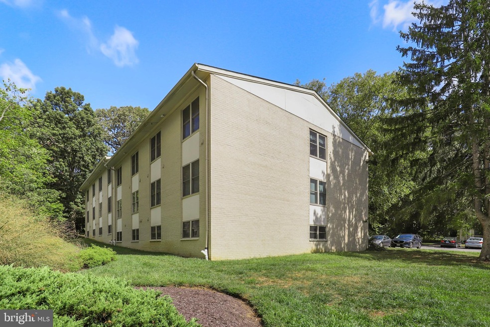 1140 Cove Rd unit 101, Annapolis, MD 21403 - photo 1