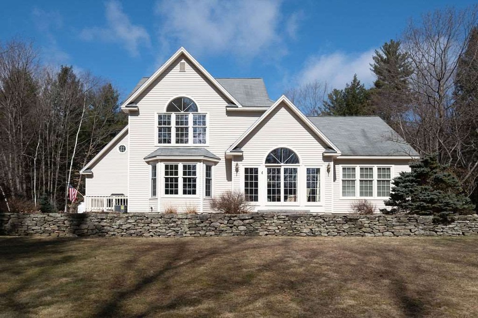 7 Nesbitt Dr, Bow, NH 03304 - photo 1