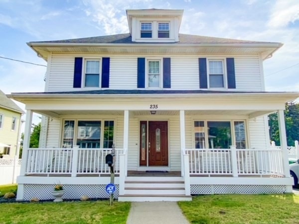 235 Nonotuck Ave, Chicopee, MA 01013 - photo 1