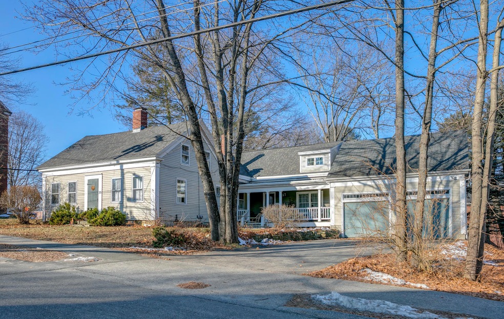 20 Bridge St unit 2, Yarmouth, ME 04096 - photo 1