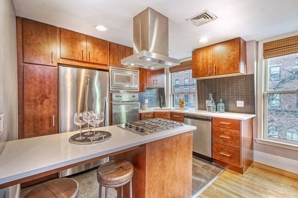 356 Marlborough St unit 4, Boston, MA 02115 - photo 1