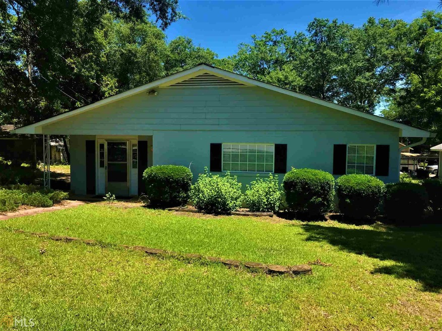 E E Railroad St, Elberton, GA 30635 - photo 1