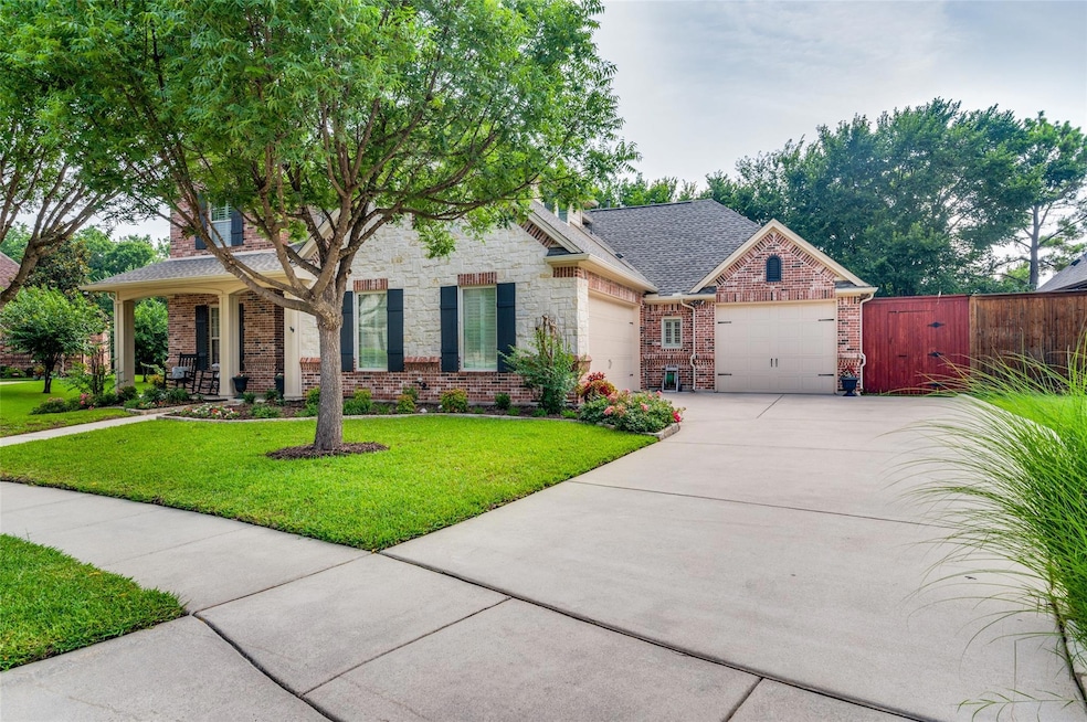 2617 Woodson Cir, Bedford, TX 76021 - photo 1