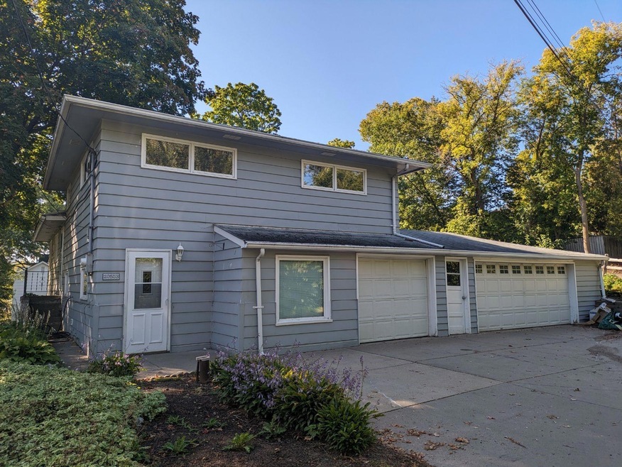 20555 Radisson Rd, Excelsior, MN 55331 - photo 1