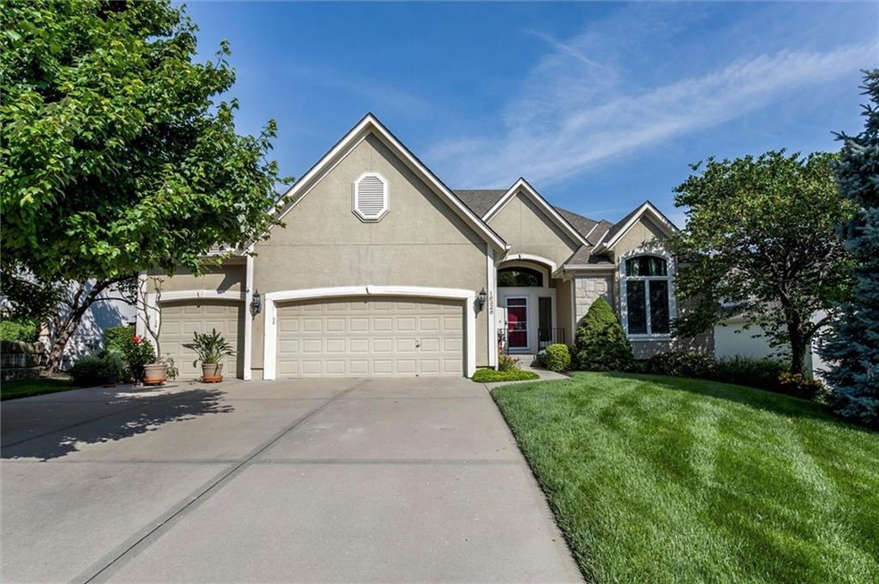 19326 W 98th St, Lenexa, KS 66220 - photo 1