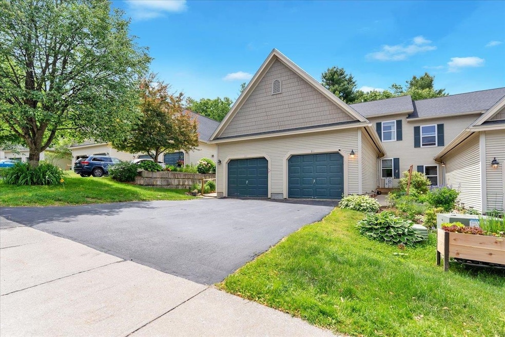 Pending $385,000 • Co-Listing Agent