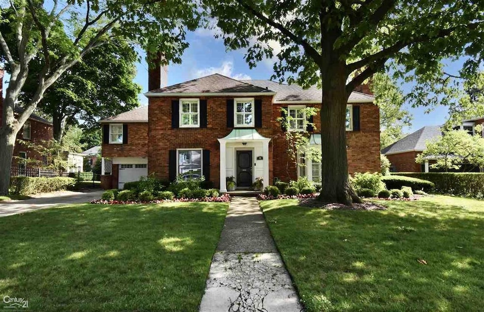 40 Beacon Hill Rd, Grosse Pointe Farms, MI 48236 - photo 1