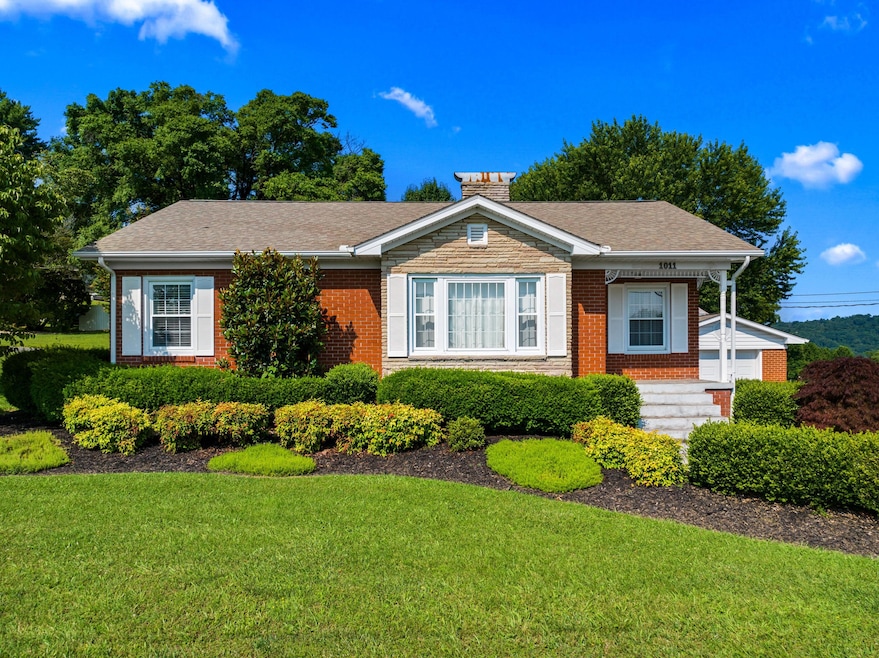 For Sale $319,900