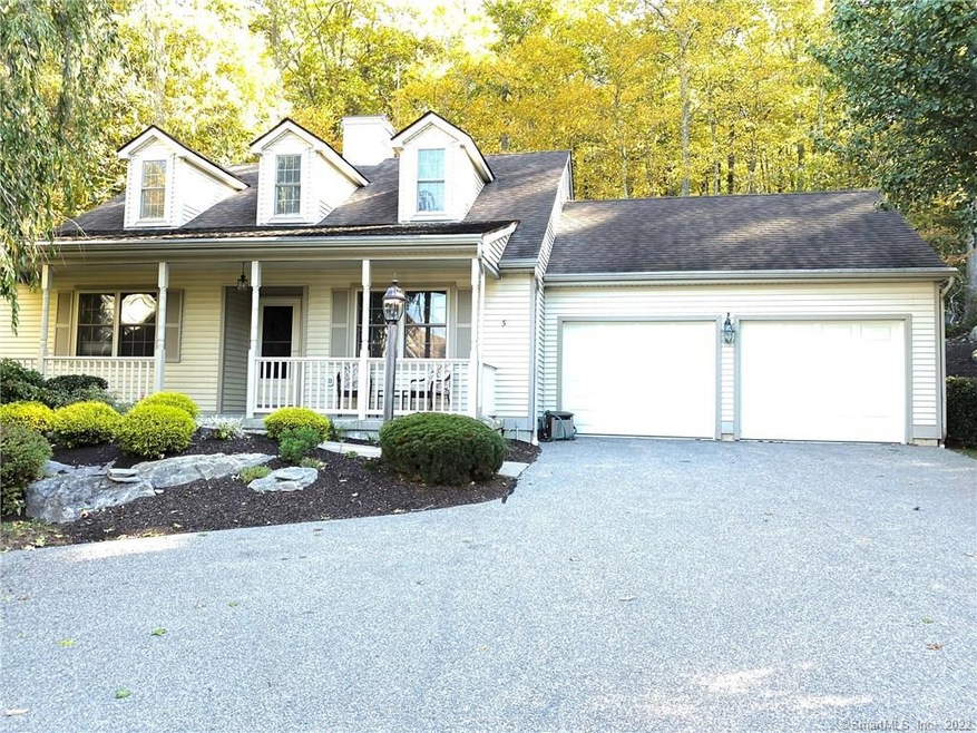 5 Mulberry Ln, Niantic, CT 06357 - photo 1