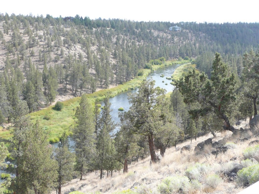 2270 Snowgoose Dr, Redmond, OR 97756 - photo 1