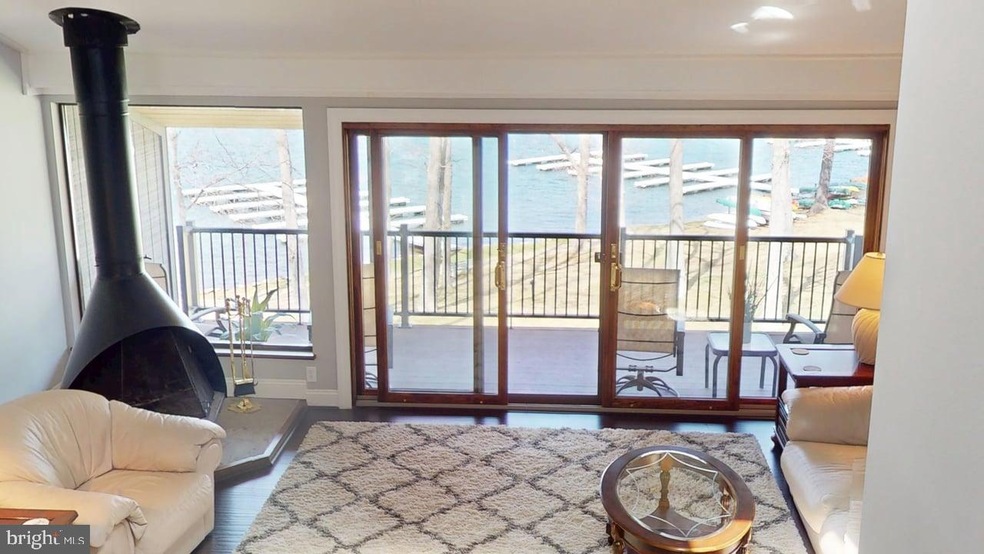 Sold $732,500