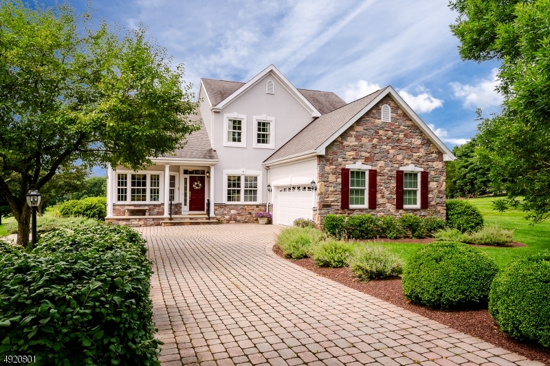 14 Flanders Valley Ct, Skillman, NJ 08558 - photo 1