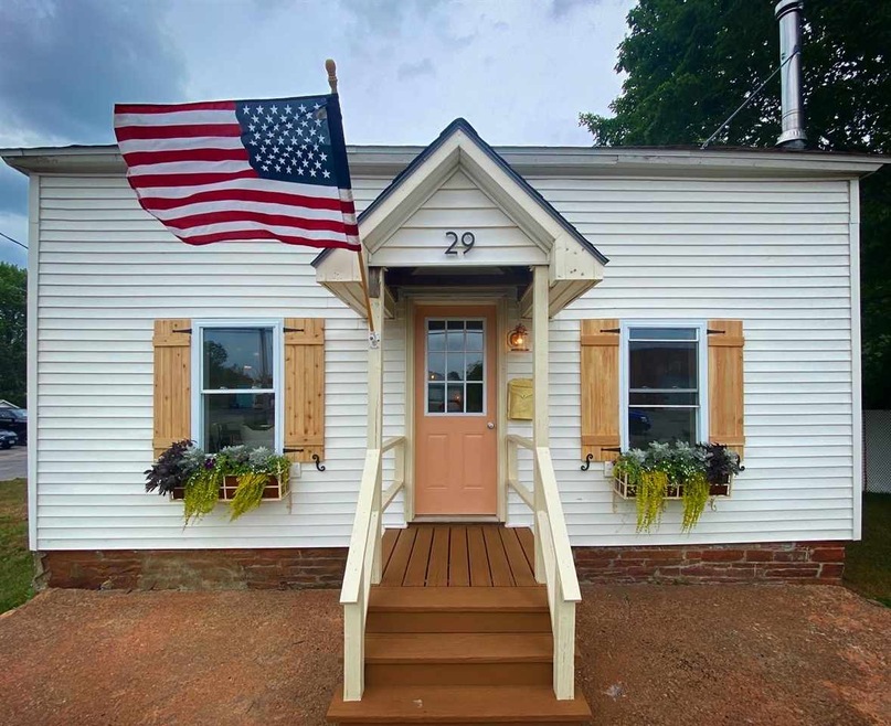 29 Pine St, Potsdam, NY 13676 - photo 1