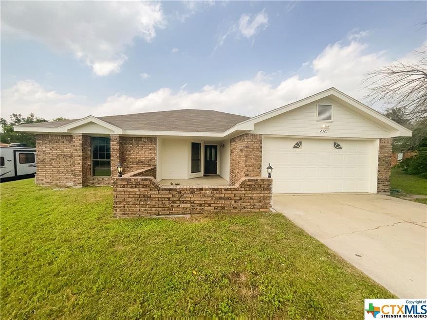 2323 Whitney Dr, Copperas Cove, TX 76522 - photo 1