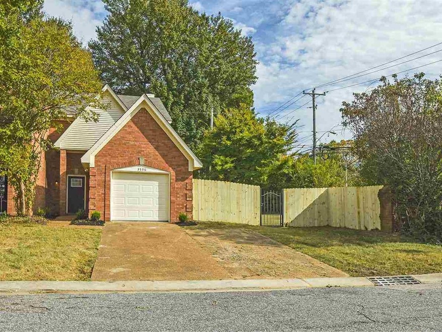 3596 Bishops Gate Dr, Memphis, TN 38115 - photo 1