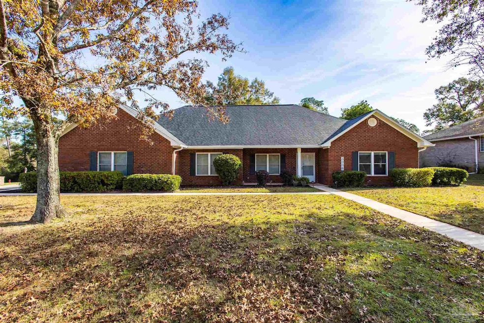 3006 Ashbury Ln, Cantonment, FL 32533 - photo 1