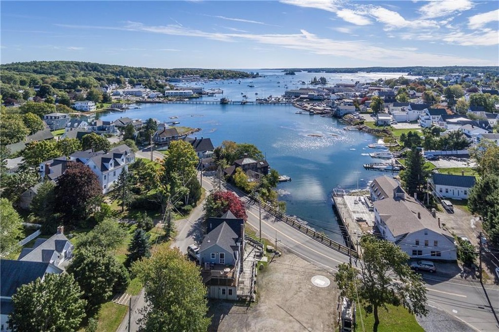 28 Union St, Boothbay Harbor, ME 04538 - photo 1