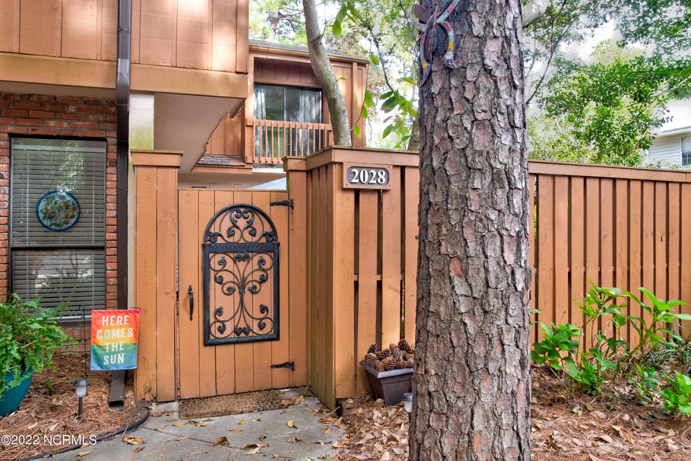 2028 Albert Circle-101