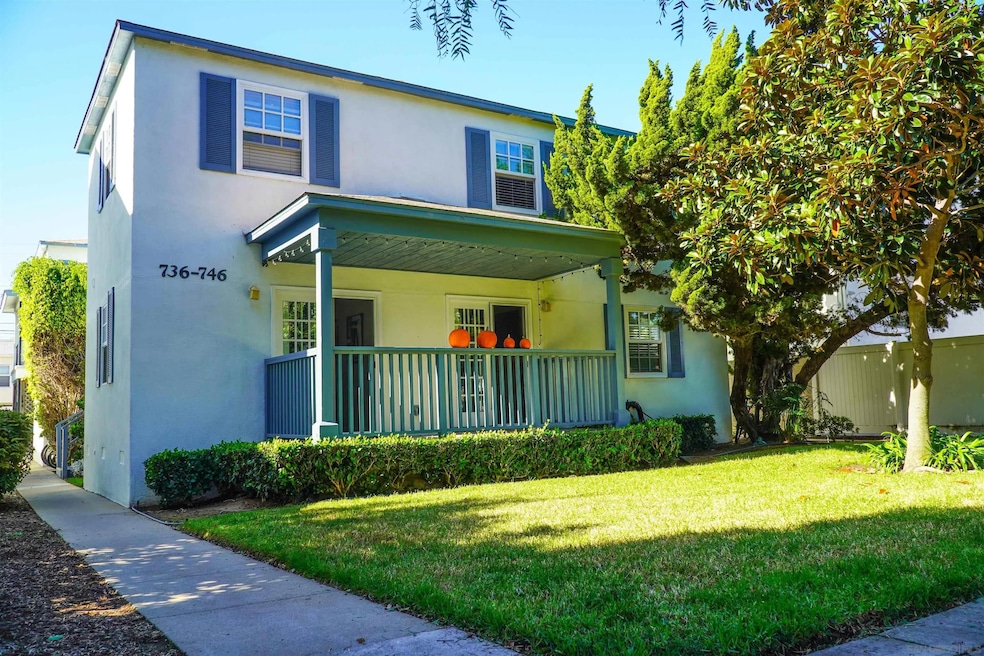 736 E Ave unit 46, Coronado, CA 92118 - photo 1