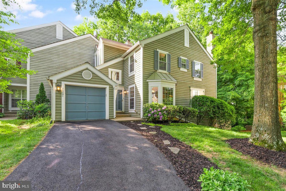11721 Arbor Glen Way, Reston, VA 20194 - photo 1