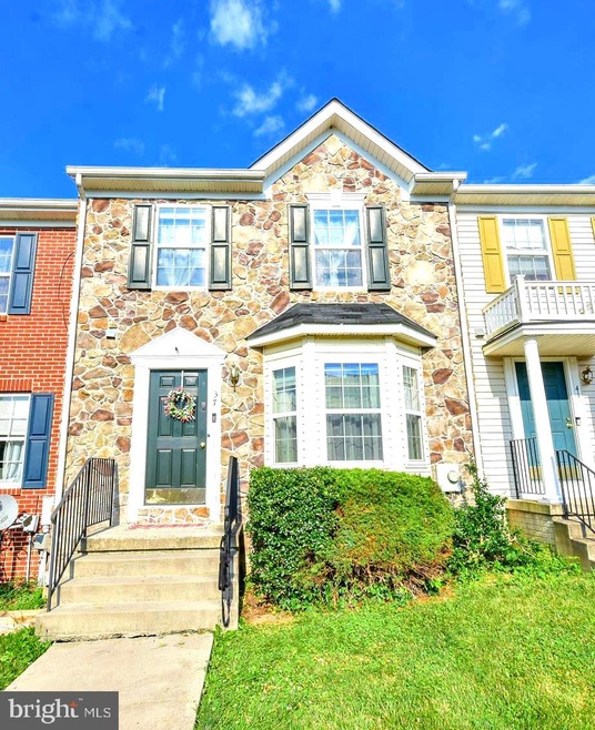 37 Litchfield Ln E, Martinsburg, WV 25405 - photo 1