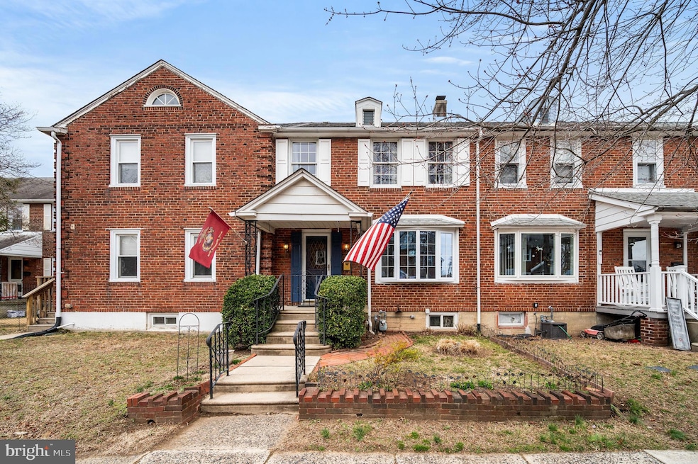 647 Saude Ave, Essington, PA 19029 - photo 1