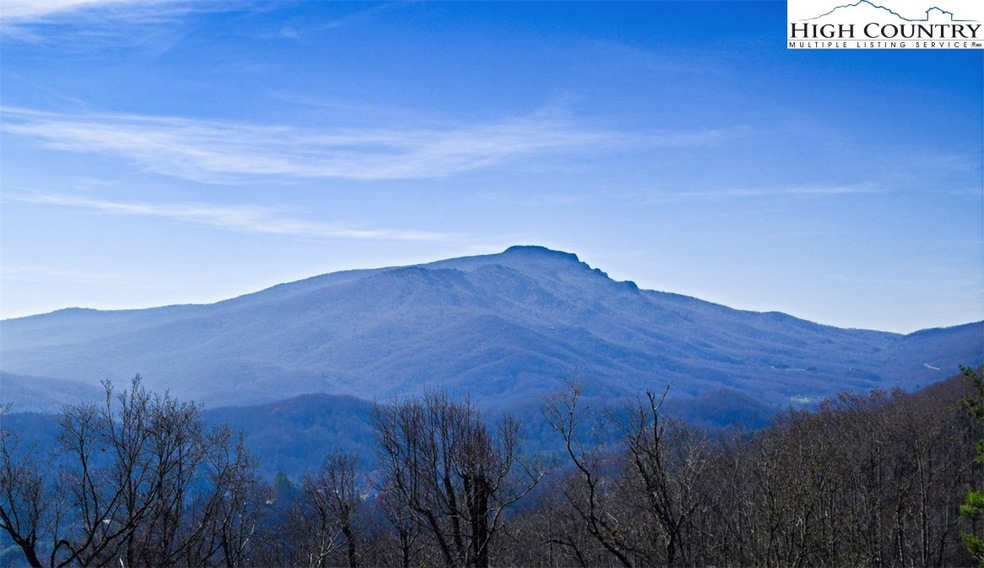 Grandfather Mountain Deck View