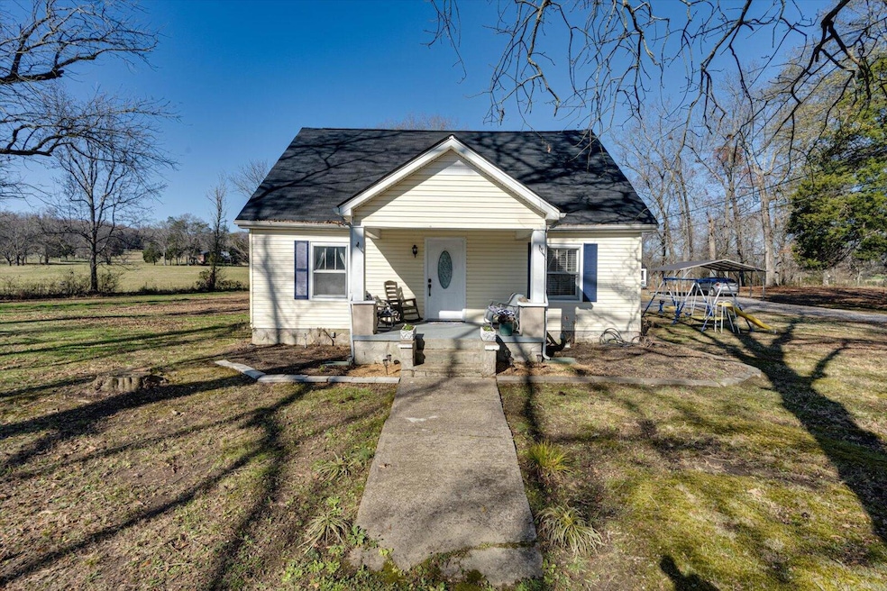 993 Alvin York Hwy unit 993, Whitwell, TN 37397 - photo 1