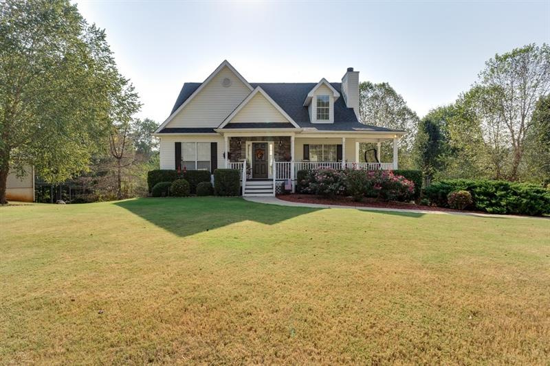 Welcome to Southern Living at its best!