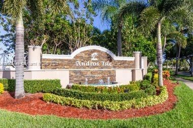 8525 Pine Cay, West Palm Beach, FL 33411 - photo 1