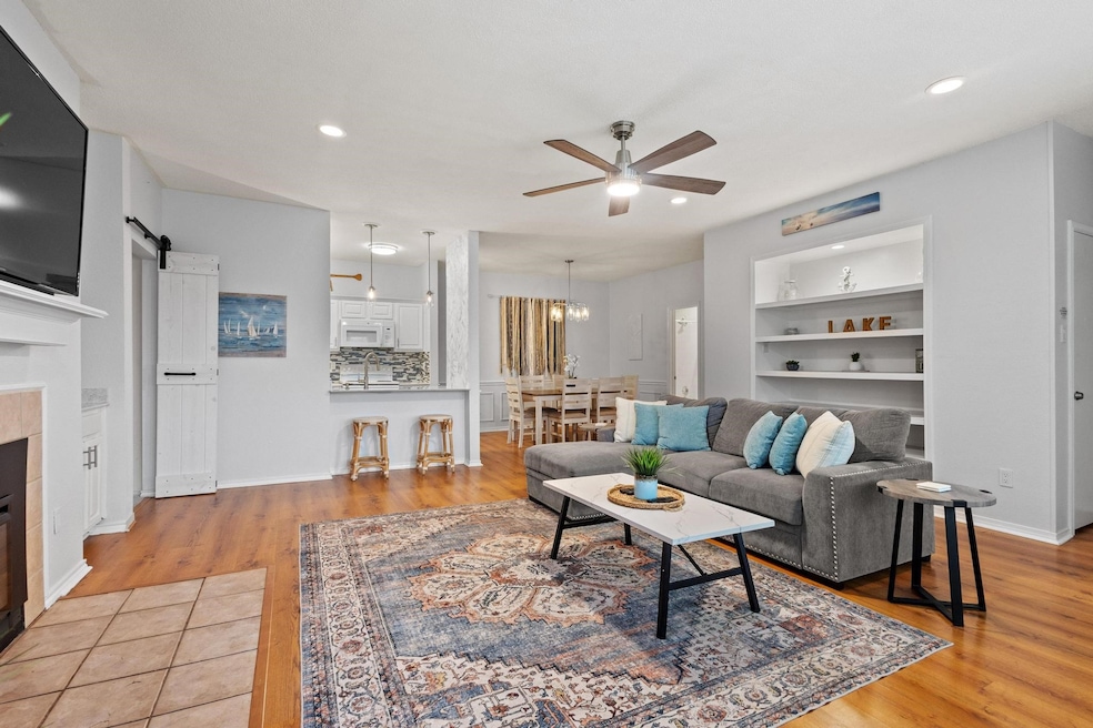 For Sale $249,900 • Co-Listing Agent