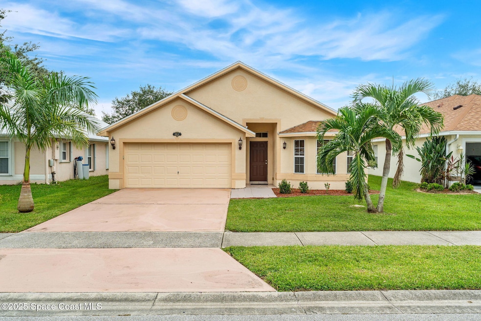 4811 Decatur Cir, Melbourne, FL 32934 - photo 1