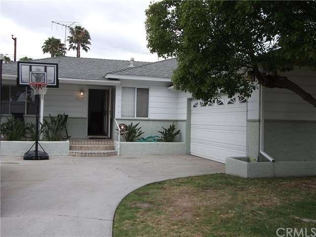 3231 Wolfe St, Lakewood, CA 90712 - photo 1