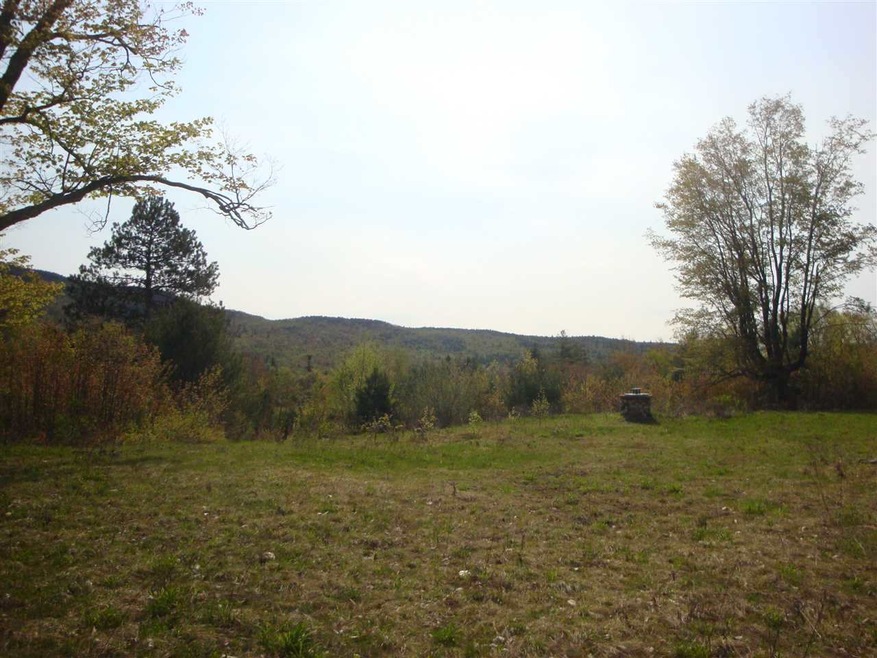 531 N Groton Rd, Hebron, NH 03241 - photo 1