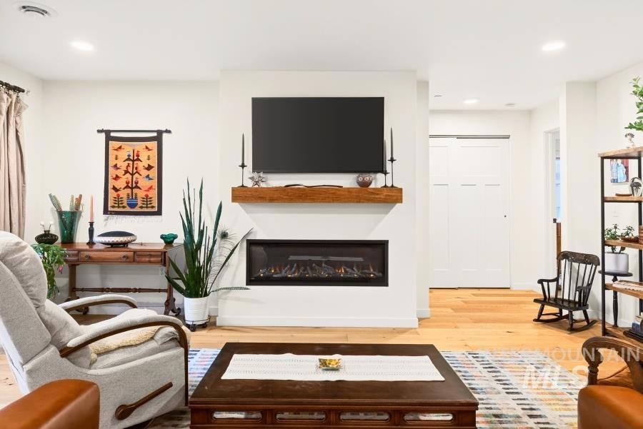 103 N Almon St unit 203, Moscow, ID 83843 - photo 1